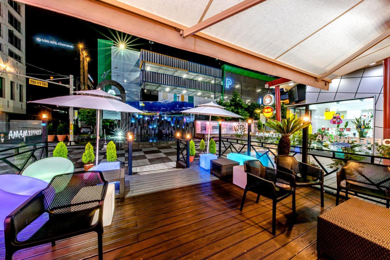 Trevi Hotel Чеджудо Экстерьер фото
